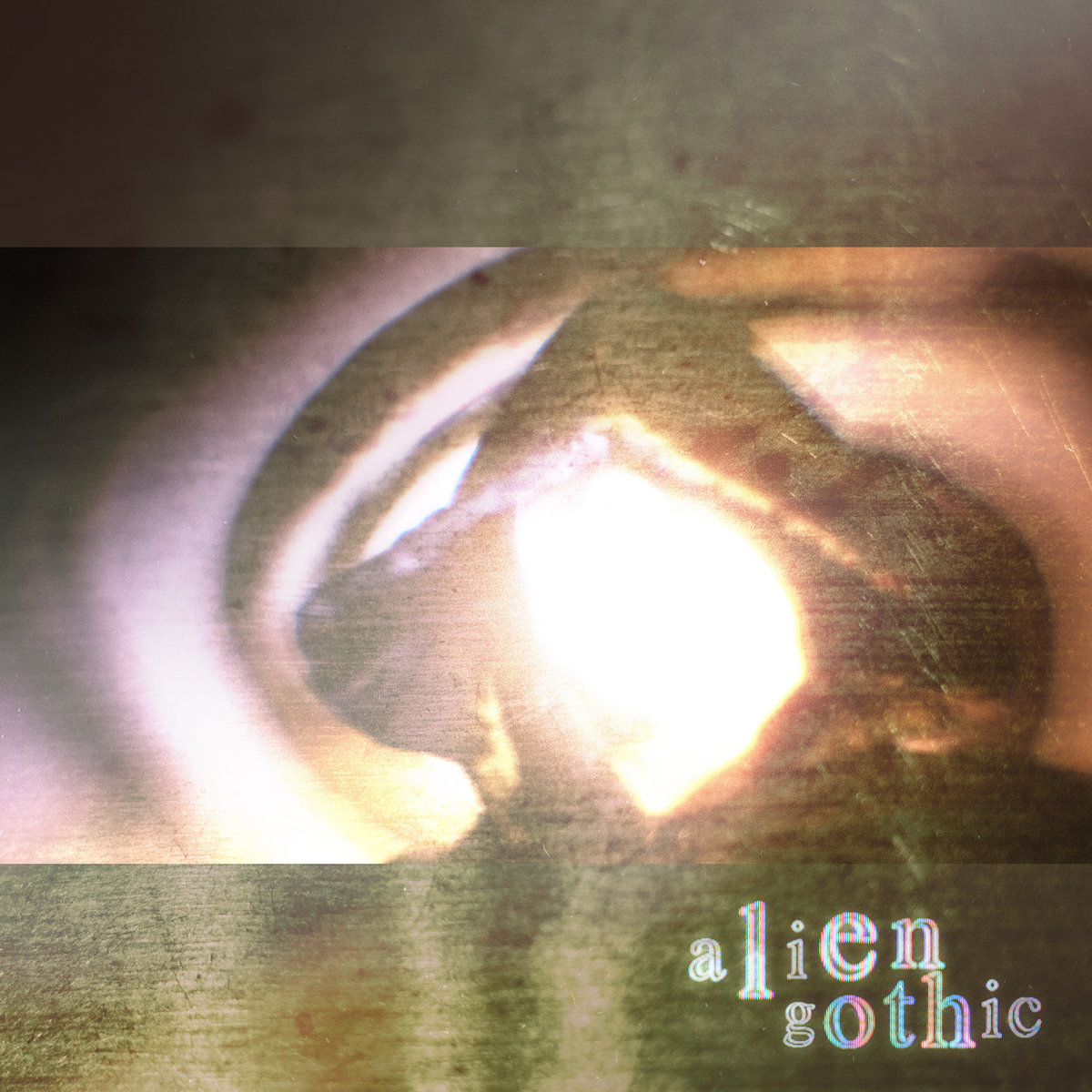 STEREO EMBERS ALBUM PREVIEW – “High and Dry” from Alien Gothic (A Shoreline Dream, Gennesier)